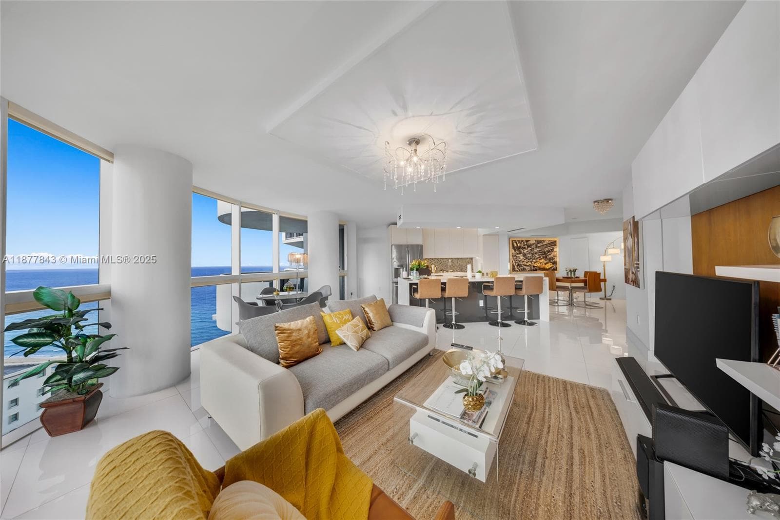 6301 Collins Ave # 2107, Miami Beach, FL 33141 — zdjęcie 2