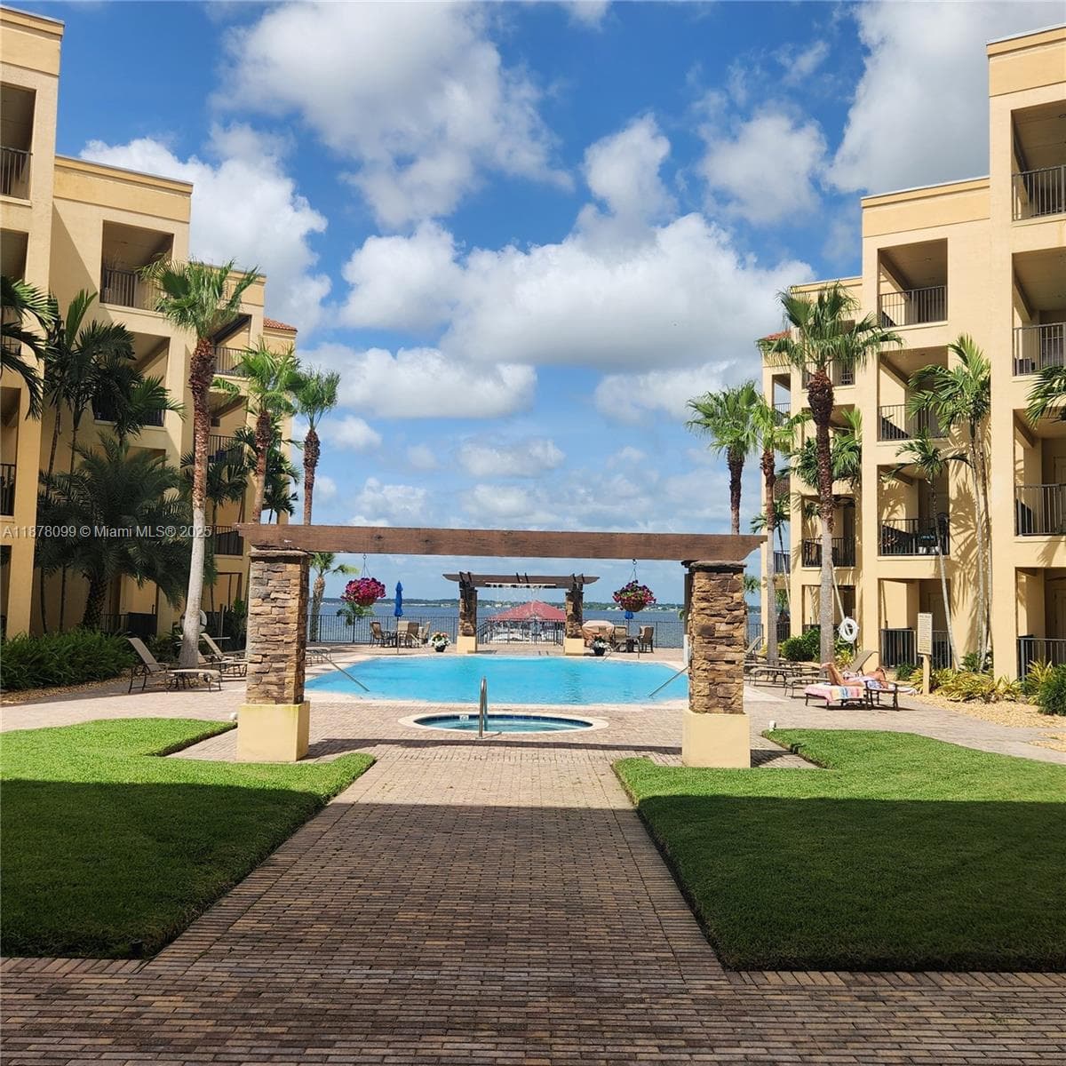 2351 Lakeview Dr # 114, Sebring, FL 33875 — zdjęcie 4