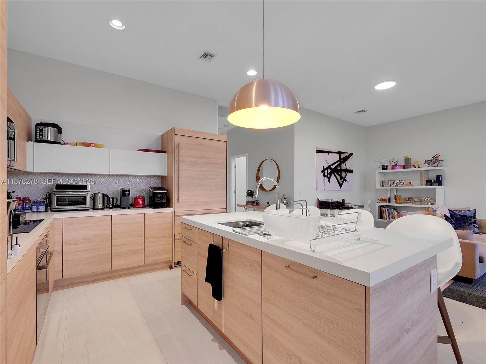 16385 Biscayne Blvd # 105, North Miami Beach, FL 33160 — zdjęcie 5