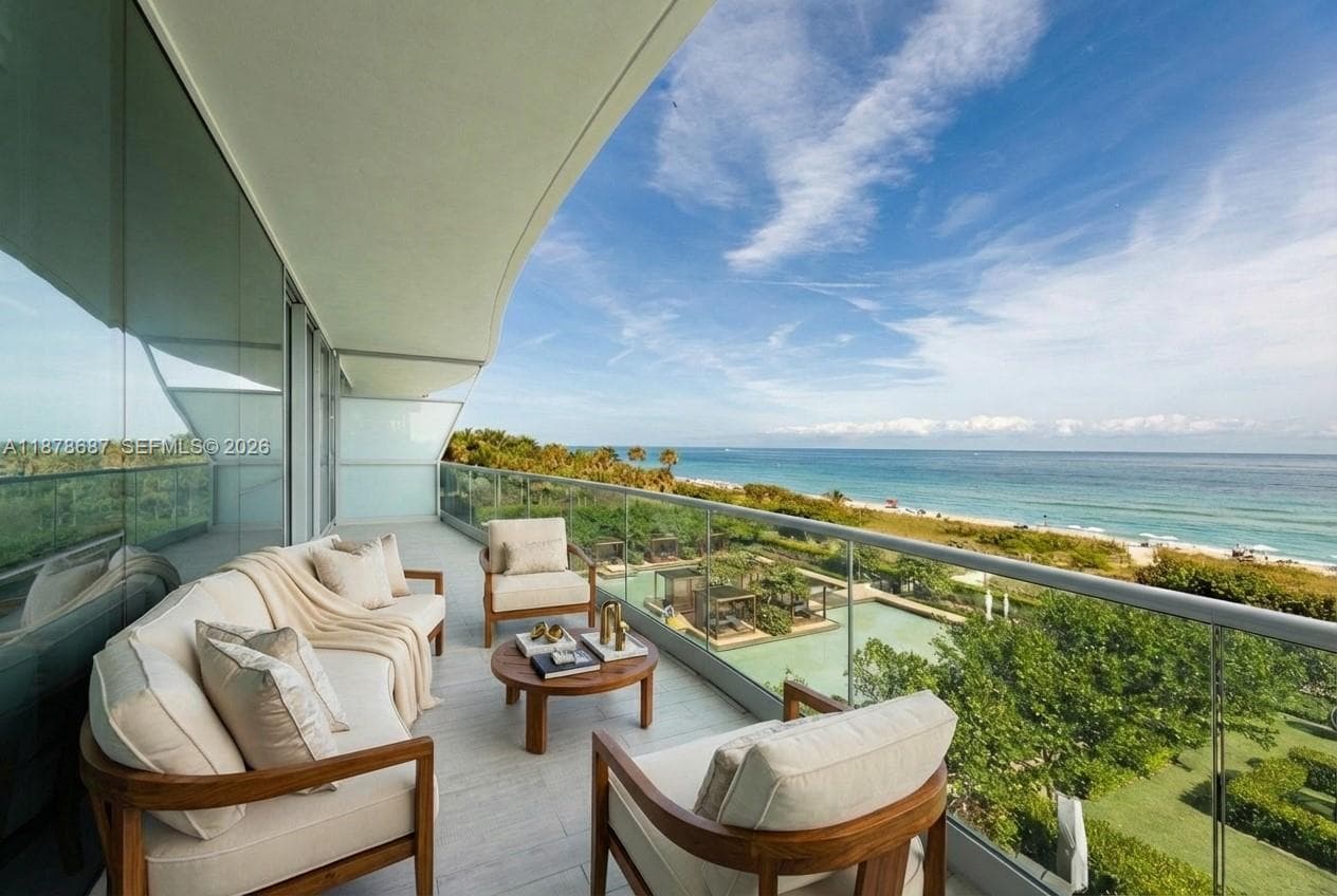 9349 Collins Ave # 406, Surfside, FL 33154 — zdjęcie 2