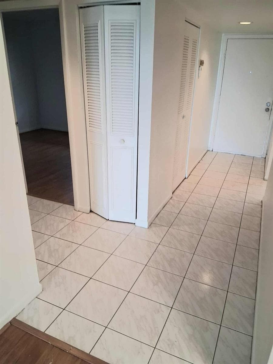 3301 NW 47th Terrace # 403, Lauderdale Lakes, FL 33319 — zdjęcie 5