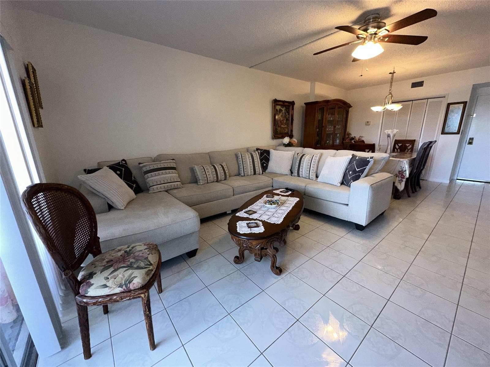 4330 Hillcrest Drive # 904, Hollywood, FL 33021 — zdjęcie 2