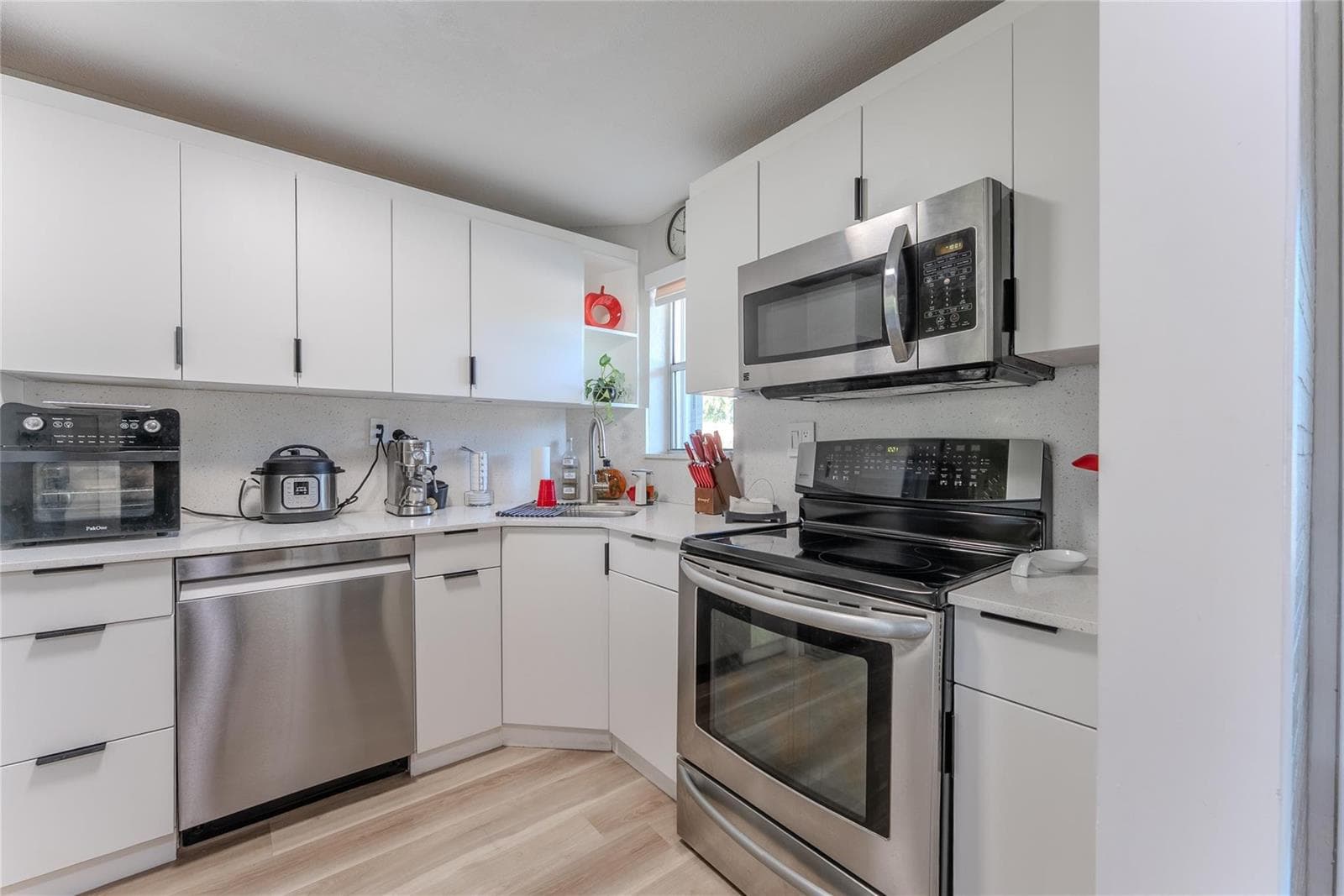 8900 Washington Boulevard # 115, Pembroke Pines, FL 33025 — zdjęcie 4