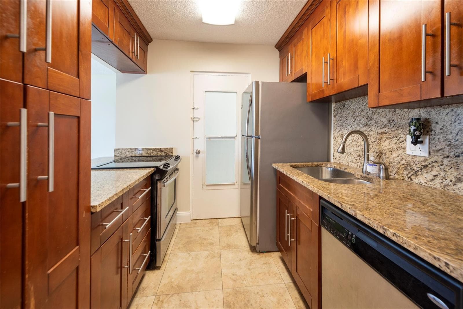 2555 NE 11th Street # 302, Fort Lauderdale, FL 33304 — zdjęcie 5