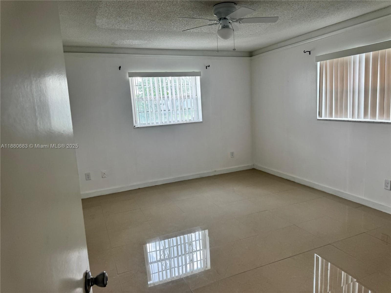 4141 NW 44th Ave # 117, Lauderdale Lakes, FL 33319 — zdjęcie 5