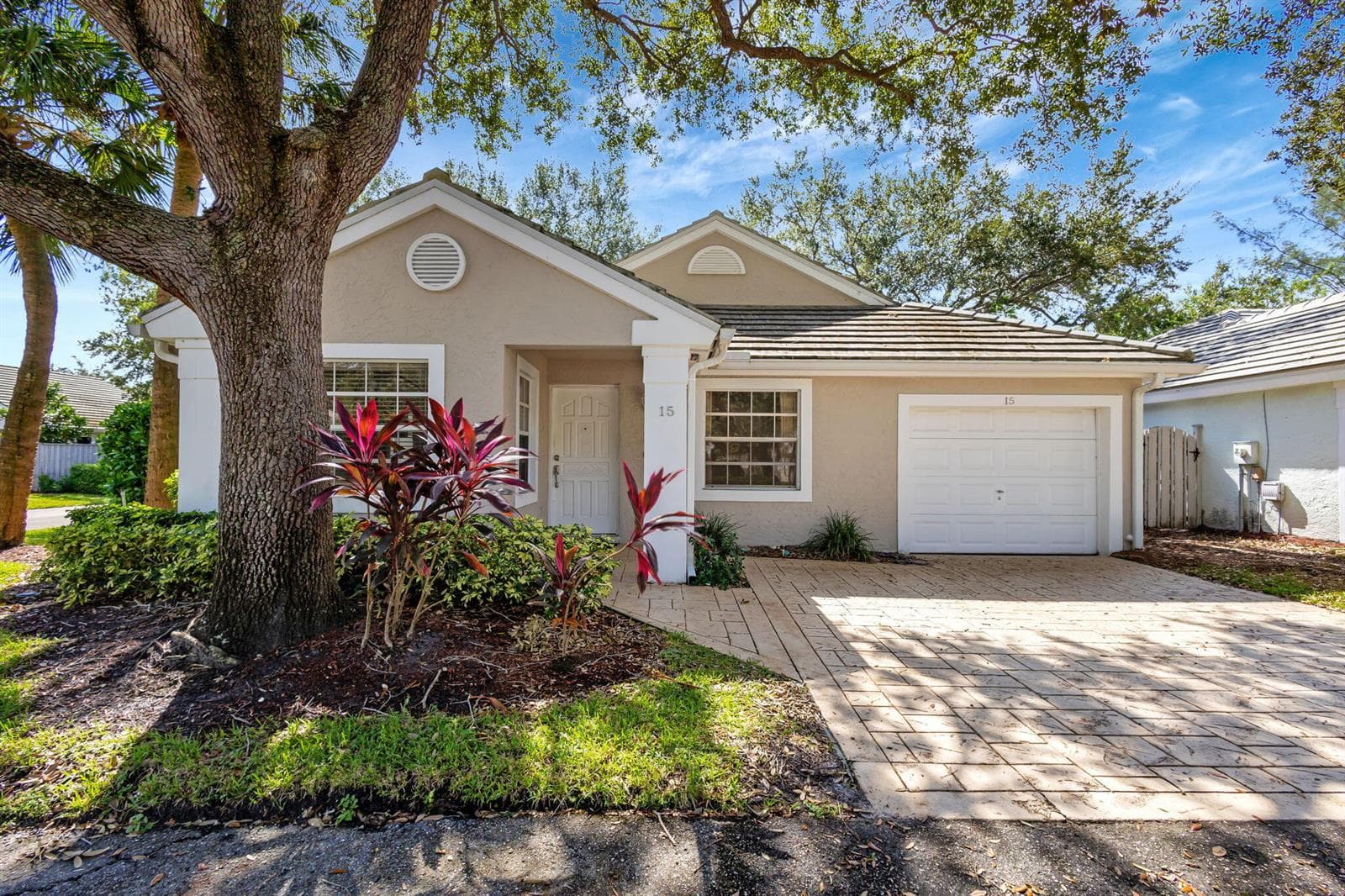 15 Admirals Court, Palm Beach Gardens, FL 33418 — zdjęcie 2