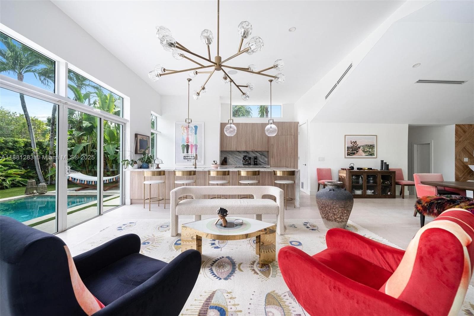 520 E Dilido Dr, Miami Beach, FL 33139 — zdjęcie 3