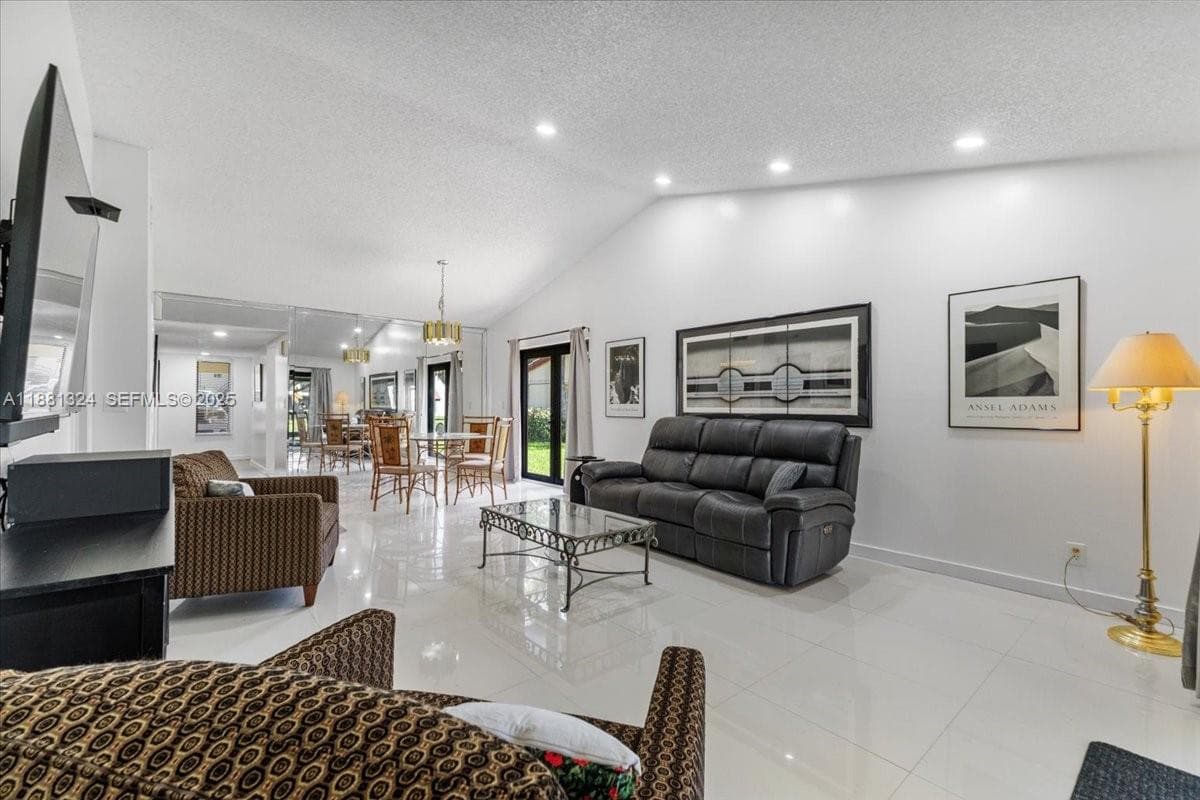 16273 Laurel Dr # 7, Weston, FL 33326 — zdjęcie 5