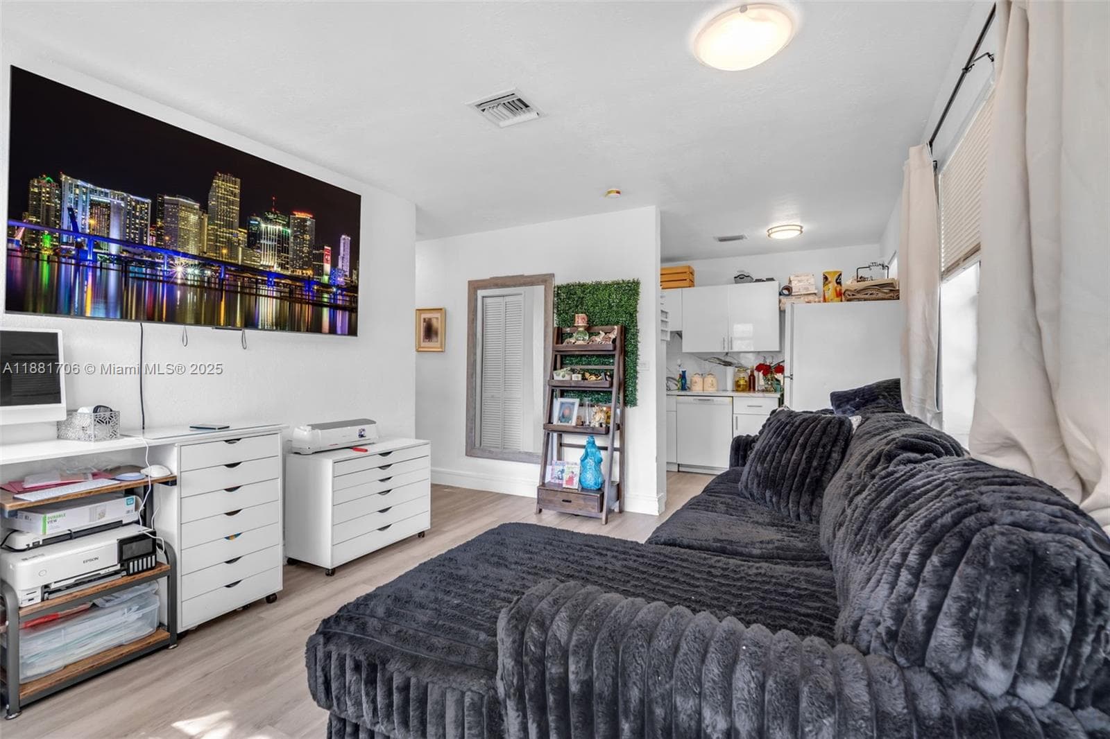 3380 NW 8th Pl, Lauderhill, FL 33311 — zdjęcie 4