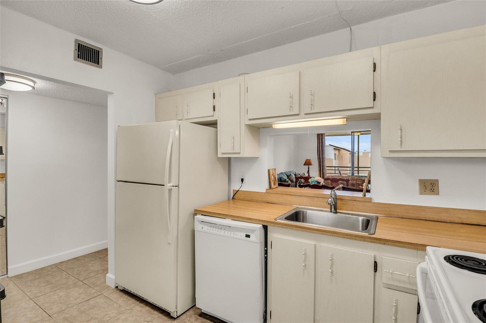 2840 Somerset Drive # 403, Lauderdale Lakes, FL 33311 — zdjęcie 4