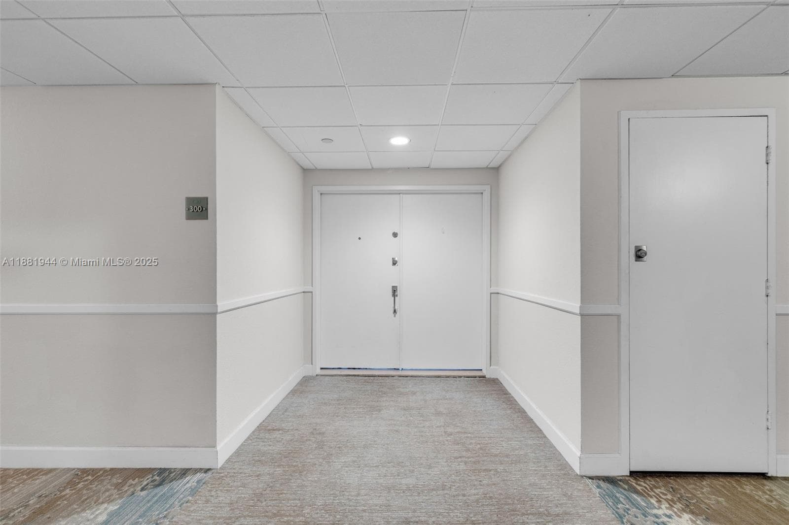 155 Ocean Lane Dr # 300, Key Biscayne, FL 33149 — zdjęcie 2