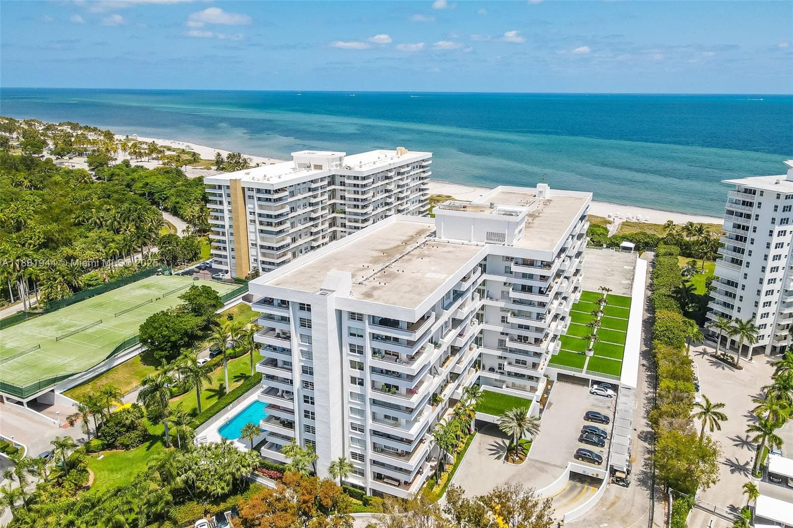 155 Ocean Lane Dr # 300, Key Biscayne, FL 33149