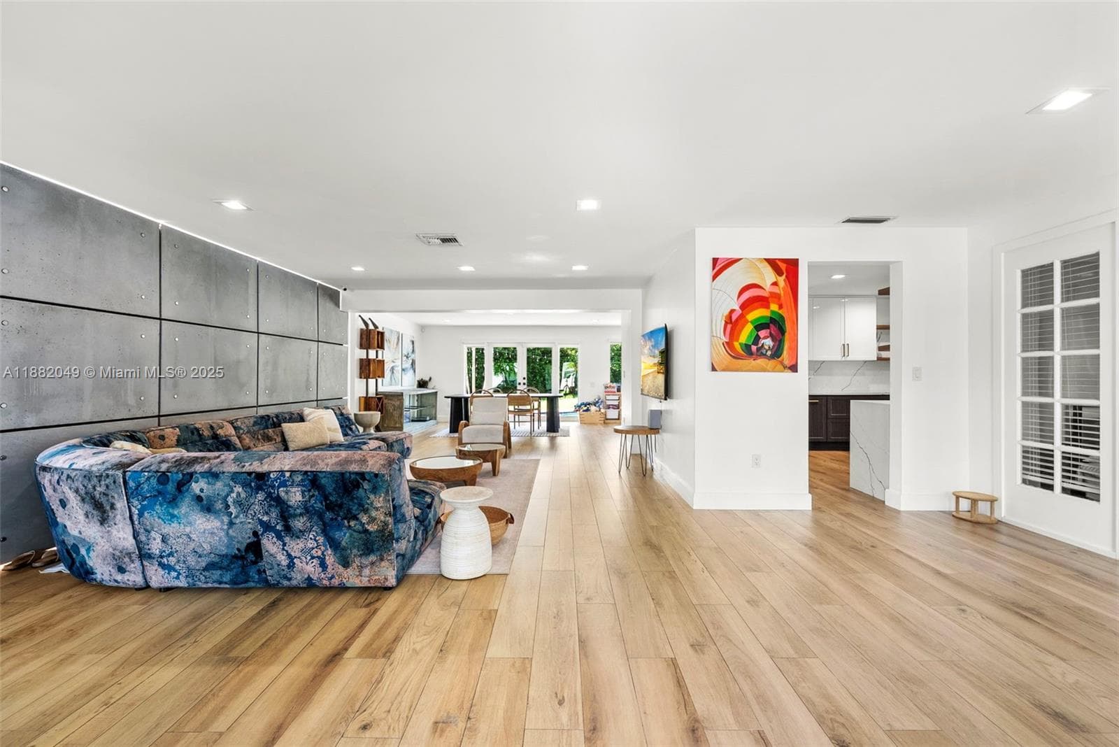 21000 NE 18th Ct, Miami, FL 33179 — zdjęcie 3
