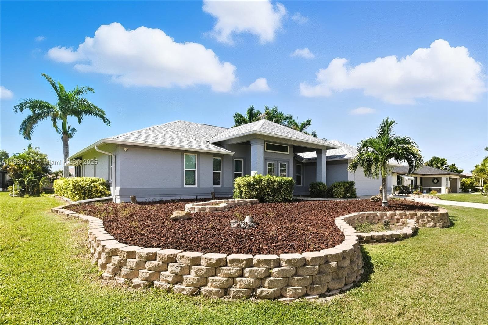 112 SW 34th LN, Cape Coral, FL 33914 — zdjęcie 2
