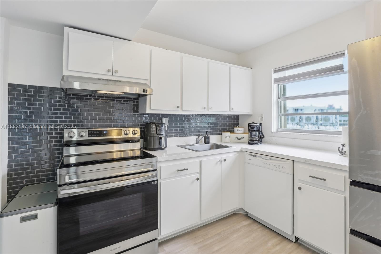 1345 West Avenue # 304, Miami Beach, FL 33139 — zdjęcie 2
