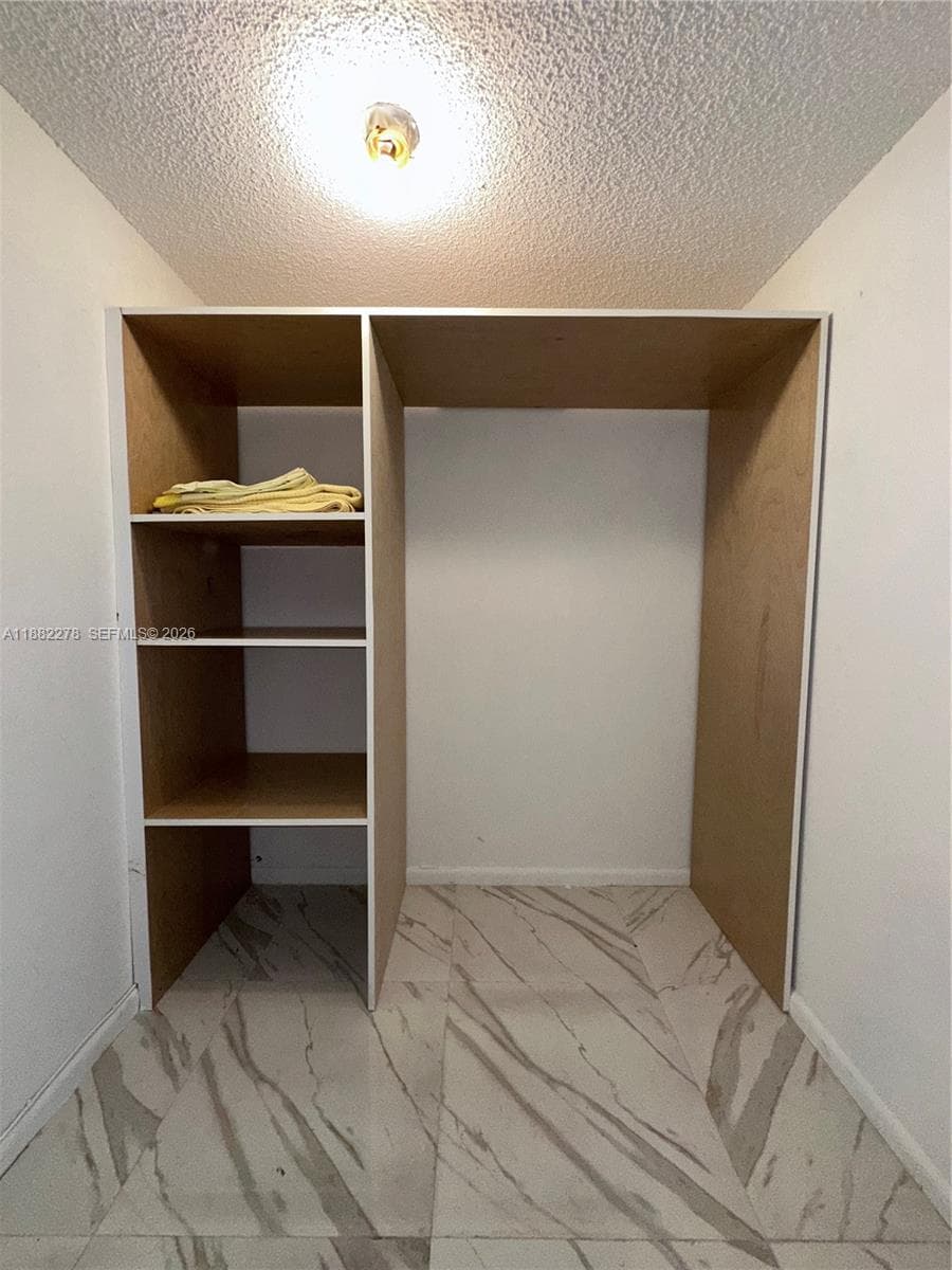 2800 Somerset Dr # 403J, Lauderdale Lakes, FL 33311 — zdjęcie 3