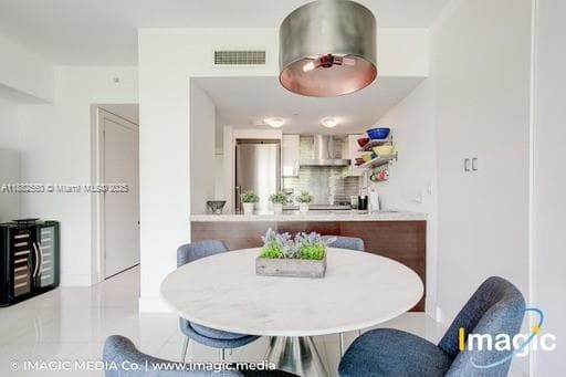 720 NE 62nd St # 402, Miami, FL 33138 — zdjęcie 2
