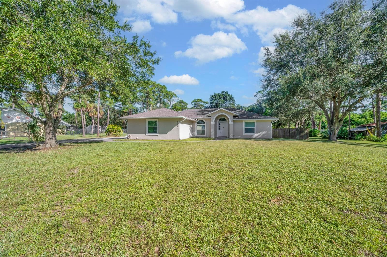 8330 Hidden Pines Road, Fort Pierce, FL 34945 — zdjęcie 2