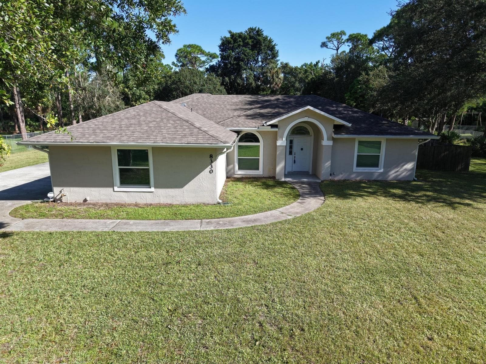 8330 Hidden Pines Road, Fort Pierce, FL 34945 — zdjęcie 3