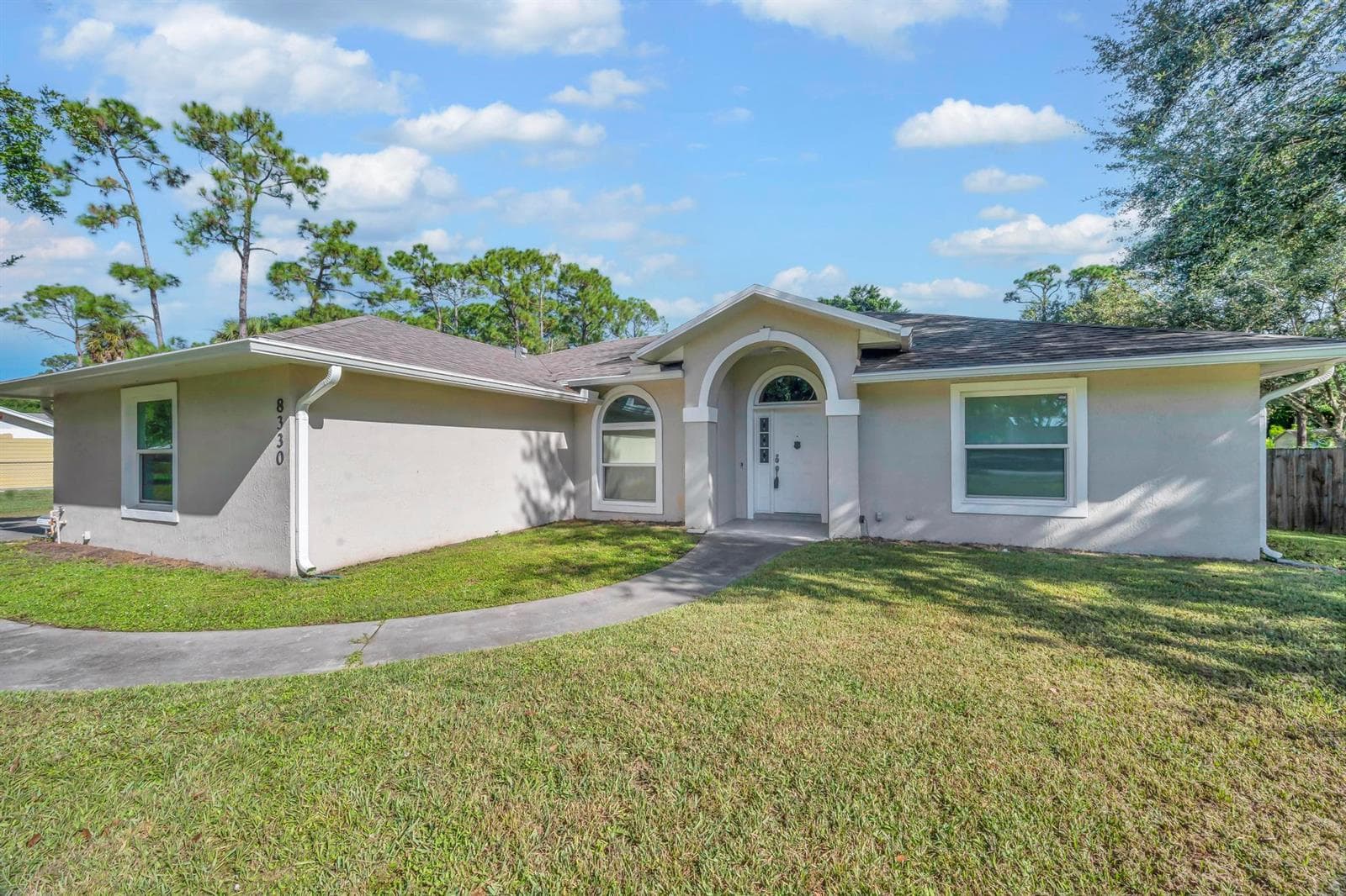 8330 Hidden Pines Road, Fort Pierce, FL 34945 — zdjęcie 5