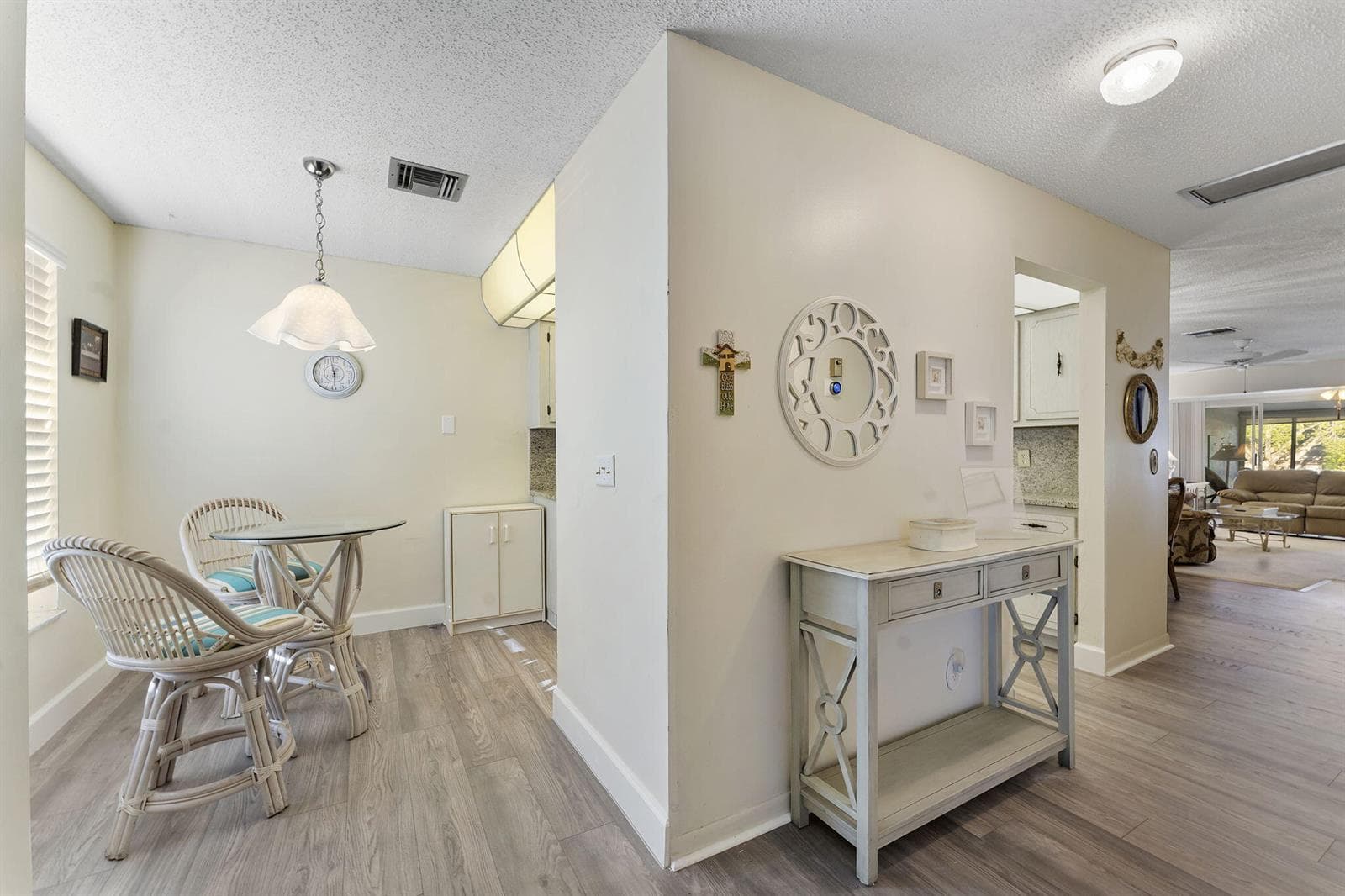 1050 Citrus # 202, Delray Beach, FL 33445 — zdjęcie 3
