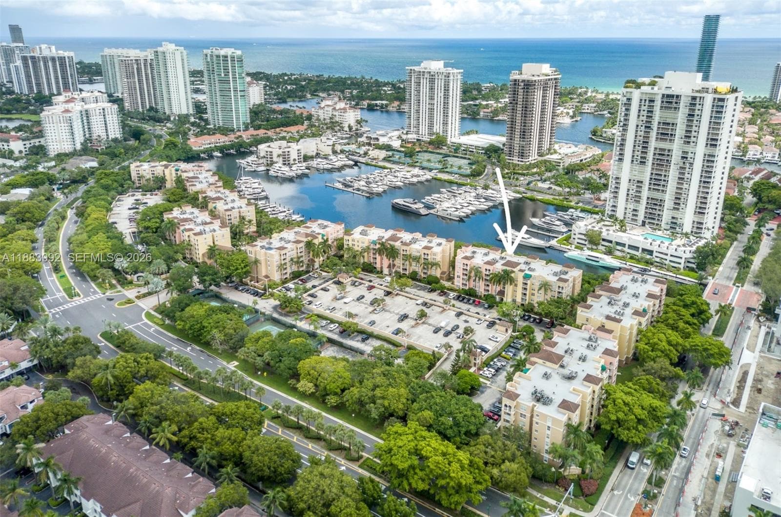 19601 E Country Club Dr # 7308, Aventura, FL 33180