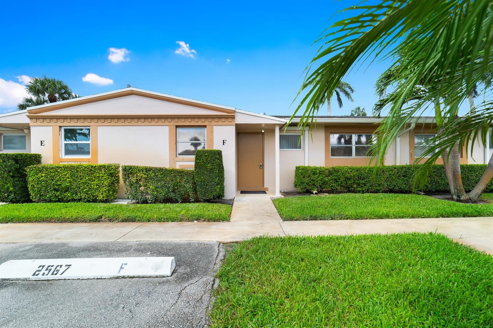 2567 Dudley Drive W # F, West Palm Beach, FL 33415