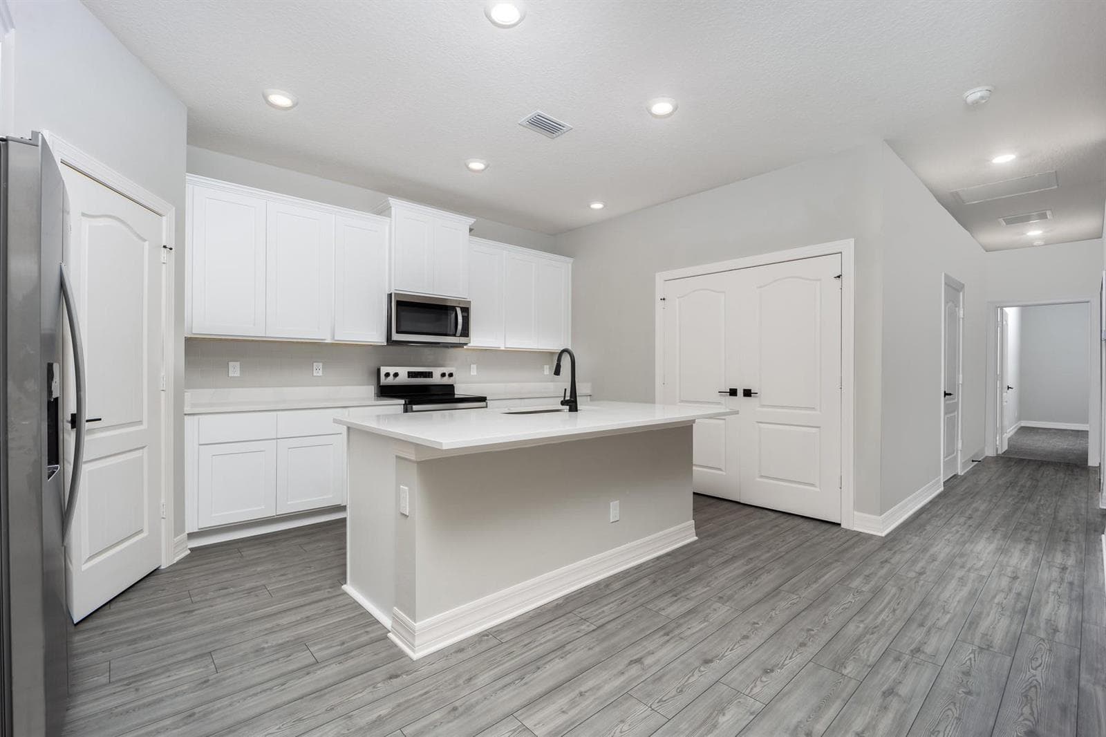 5401 Gladness Court, Fort Pierce, FL 34947 — zdjęcie 4