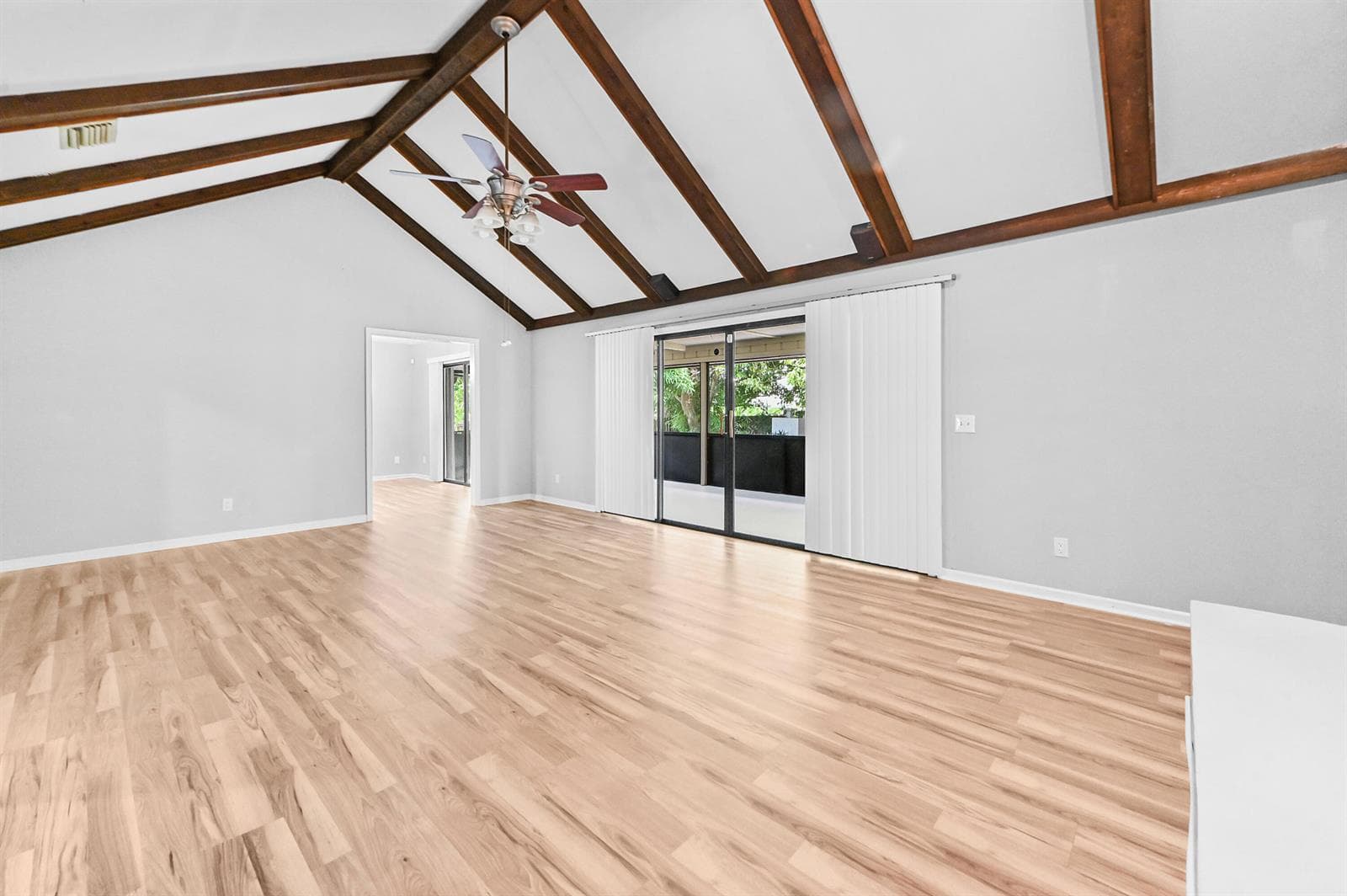 9227 SE Gettysburg Court, Hobe Sound, FL 33455 — zdjęcie 4