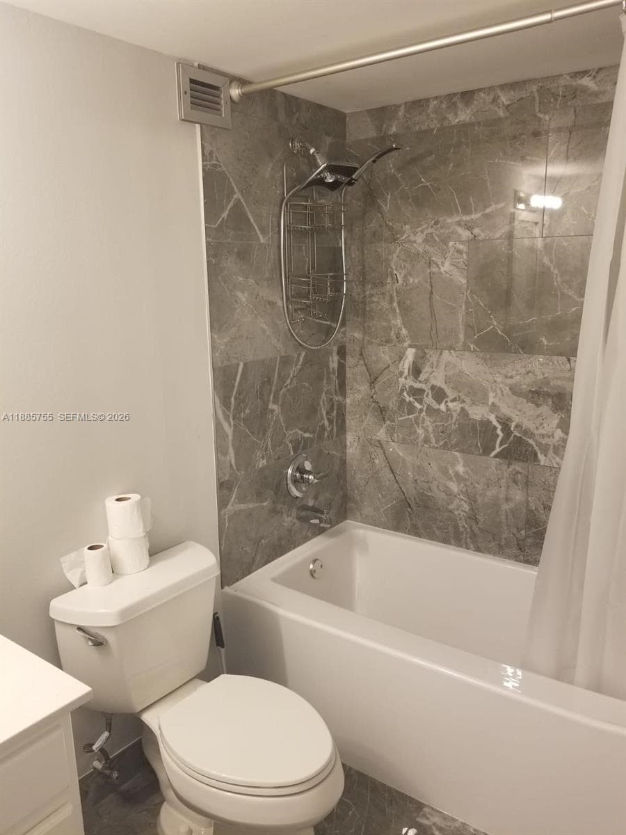 501 E Three Islands Blvd # 417, Hallandale Beach, FL 33009 — zdjęcie 2