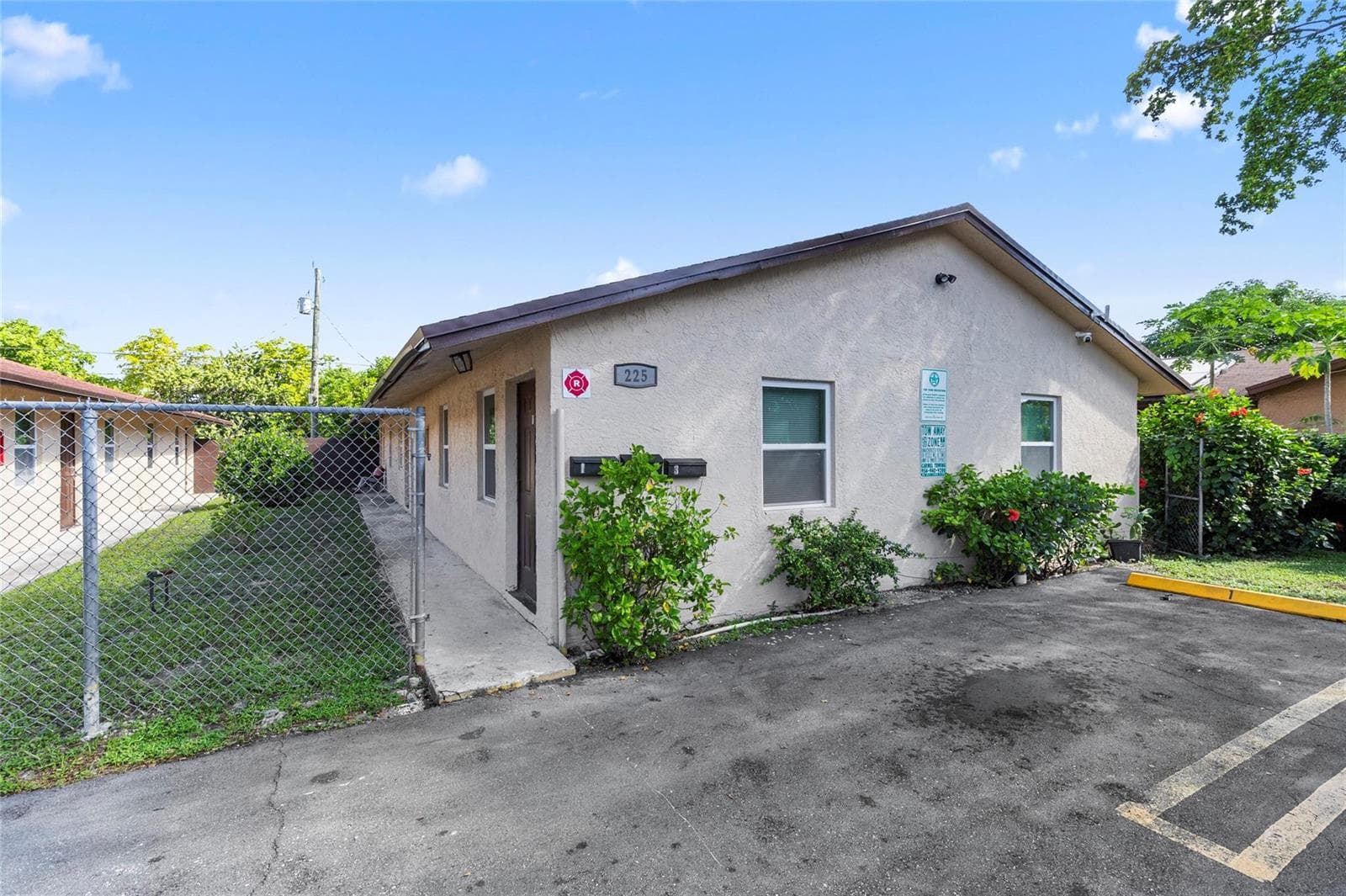 225 NW 12th Court, Pompano Beach, FL 33060