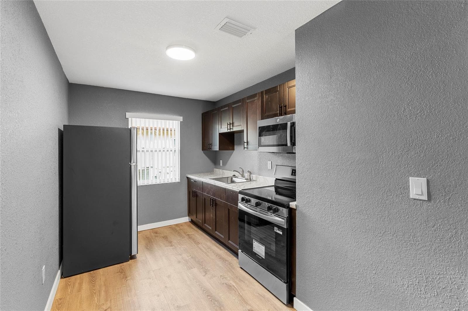 229 NW 12th Court, Pompano Beach, FL 33060 — zdjęcie 4