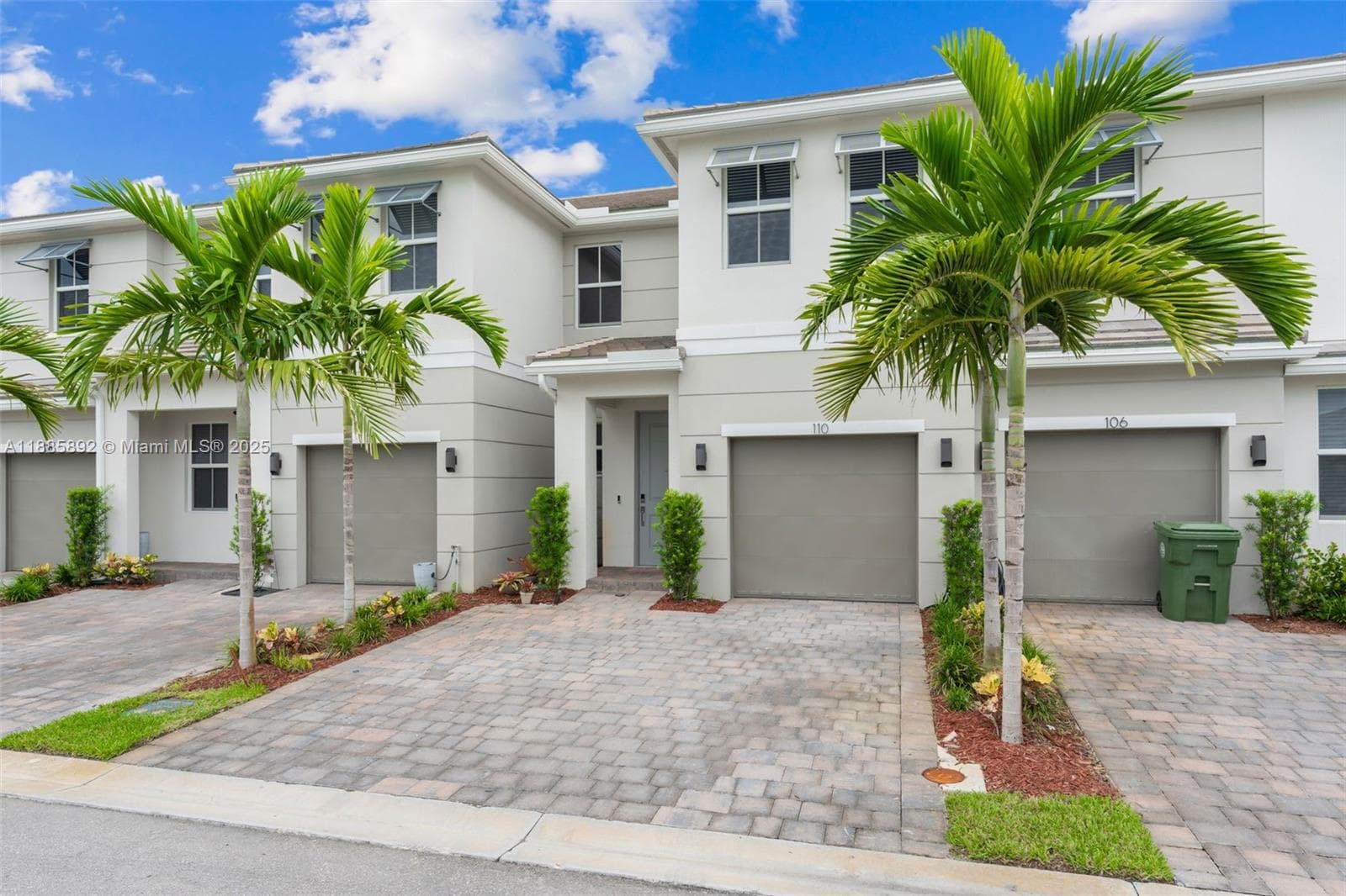 110 SW 171st Way, Pembroke Pines, FL 33027 — zdjęcie 2