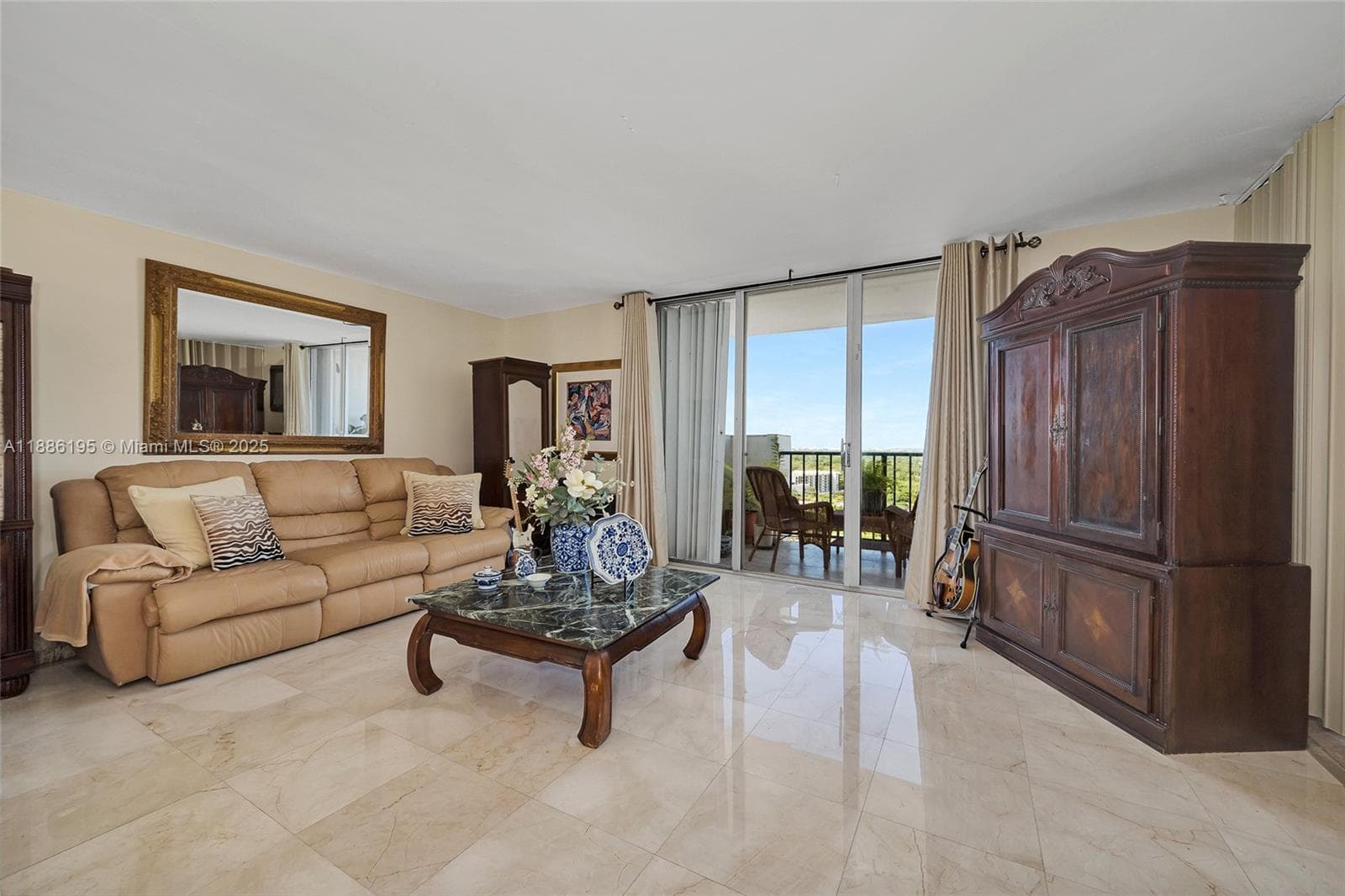 2750 NE 183rd St # 2204, Aventura, FL 33160 — zdjęcie 4