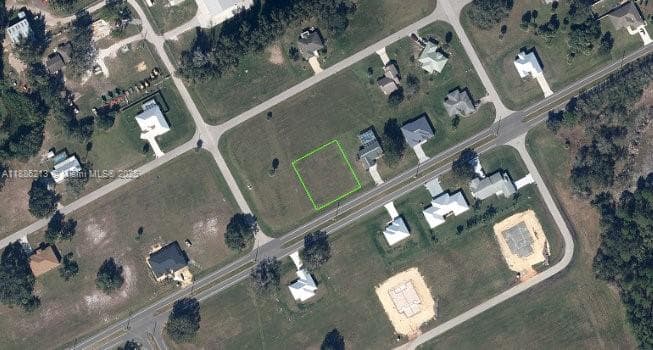 3033 DUANE PALMER BLVD, Sebring, FL 33876