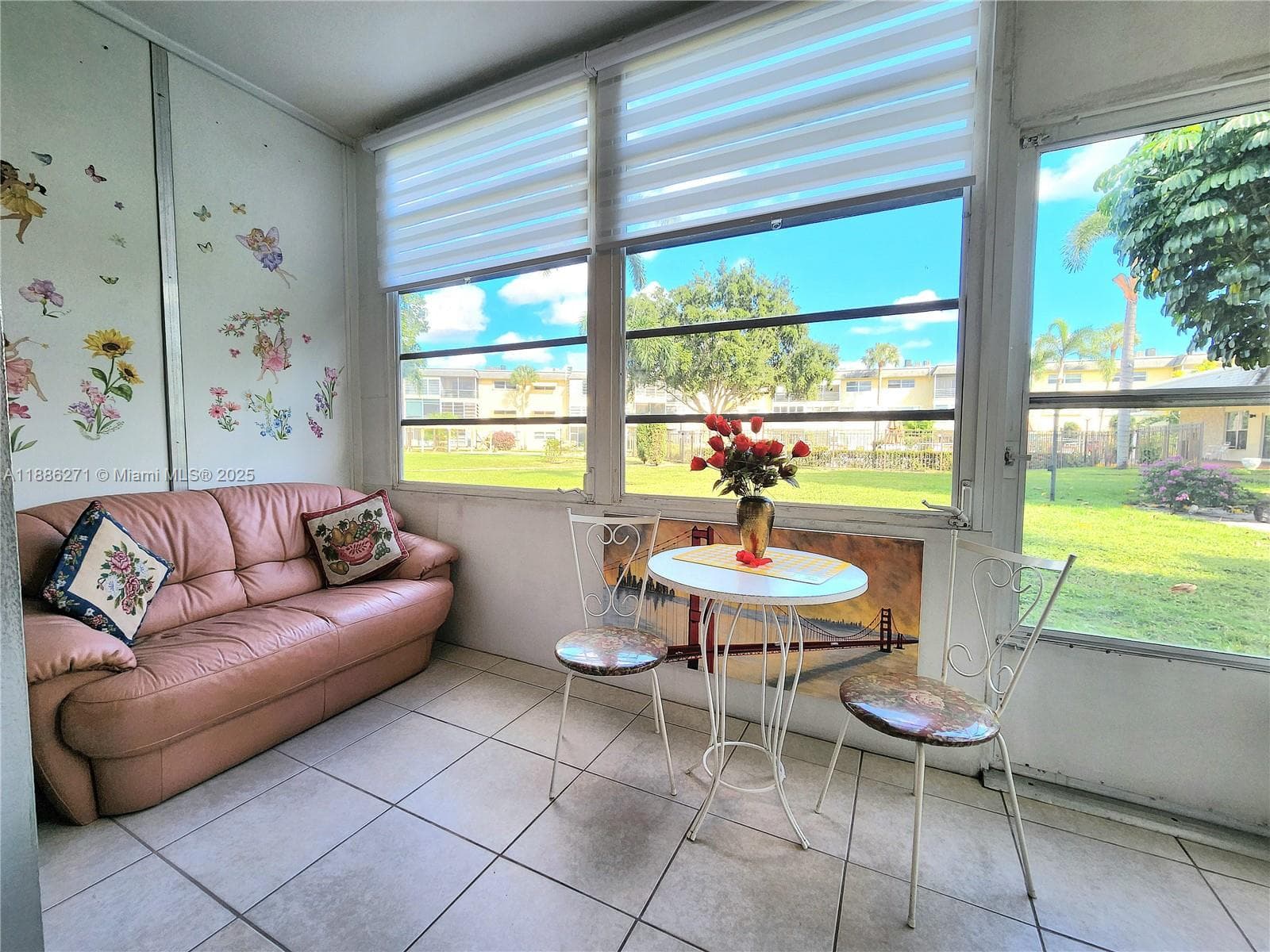 4431 NW 16th St # H109, Lauderhill, FL 33313 — zdjęcie 2