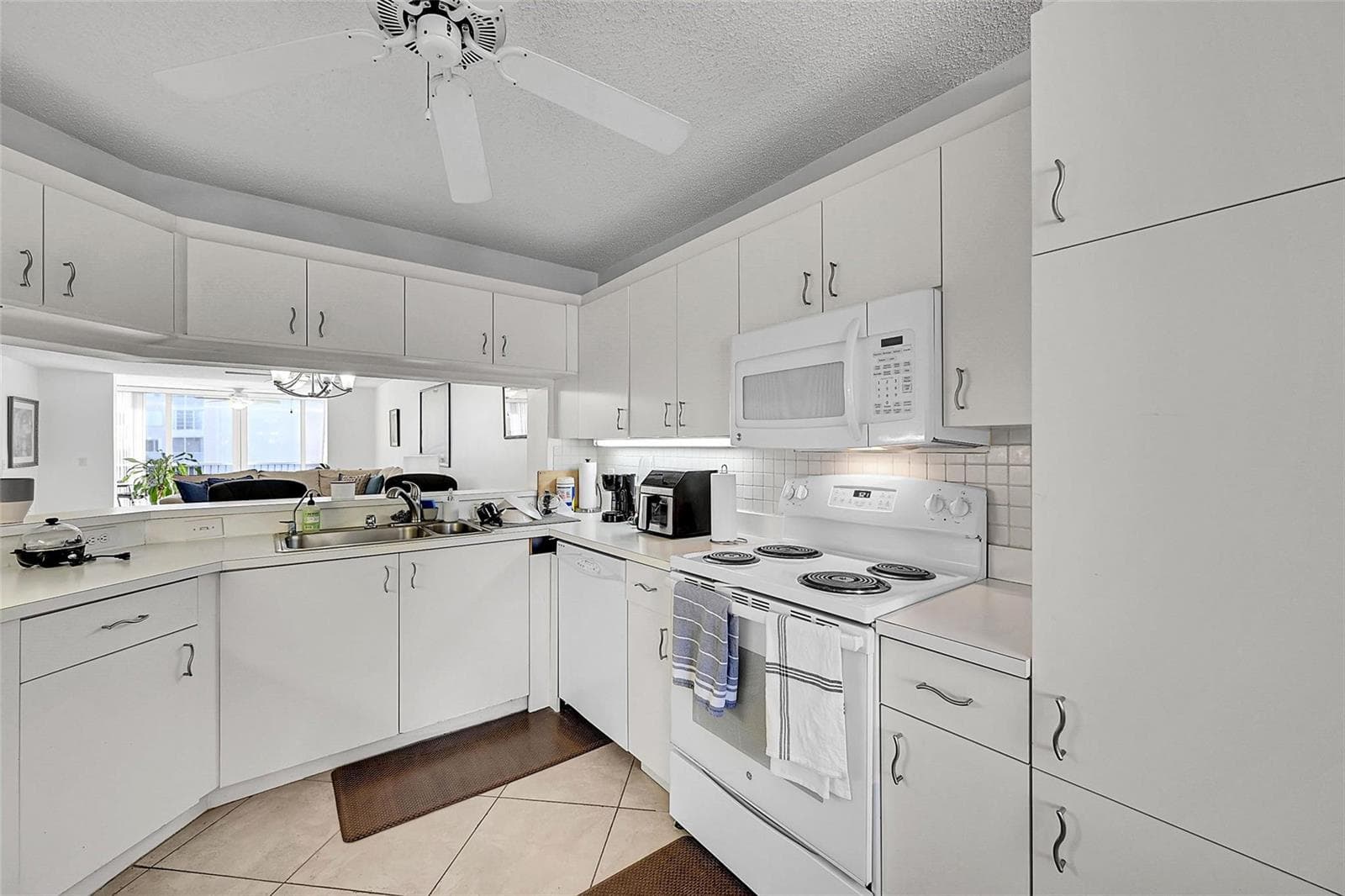 10133 NW 24th Place # 205, Sunrise, FL 33322 — zdjęcie 2
