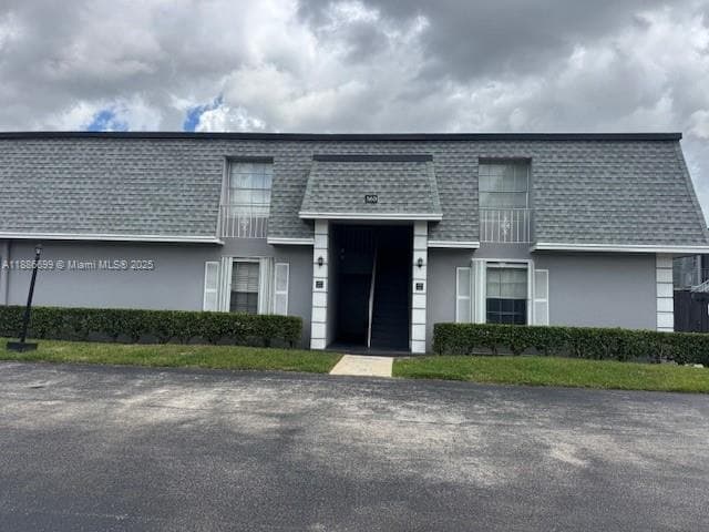 360 NW 69th Ave # 202, Plantation, FL 33317