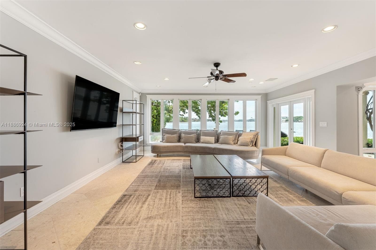 11 E Rivo Alto Dr, Miami Beach, FL 33139 — zdjęcie 3