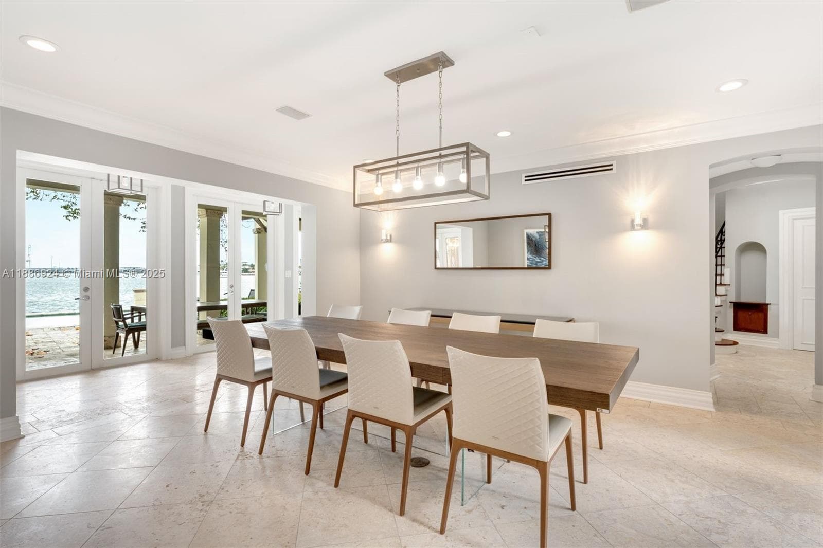 11 E Rivo Alto Dr, Miami Beach, FL 33139 — zdjęcie 4