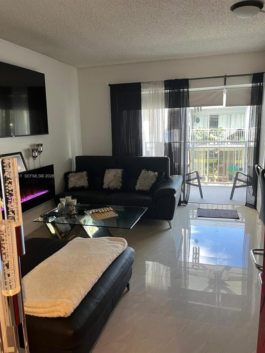 9375 Fontainebleau Blvd # L219, Miami, FL 33172 — zdjęcie 5