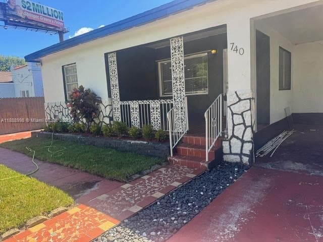 740 NW 42nd St, Miami, FL 33127 — zdjęcie 2