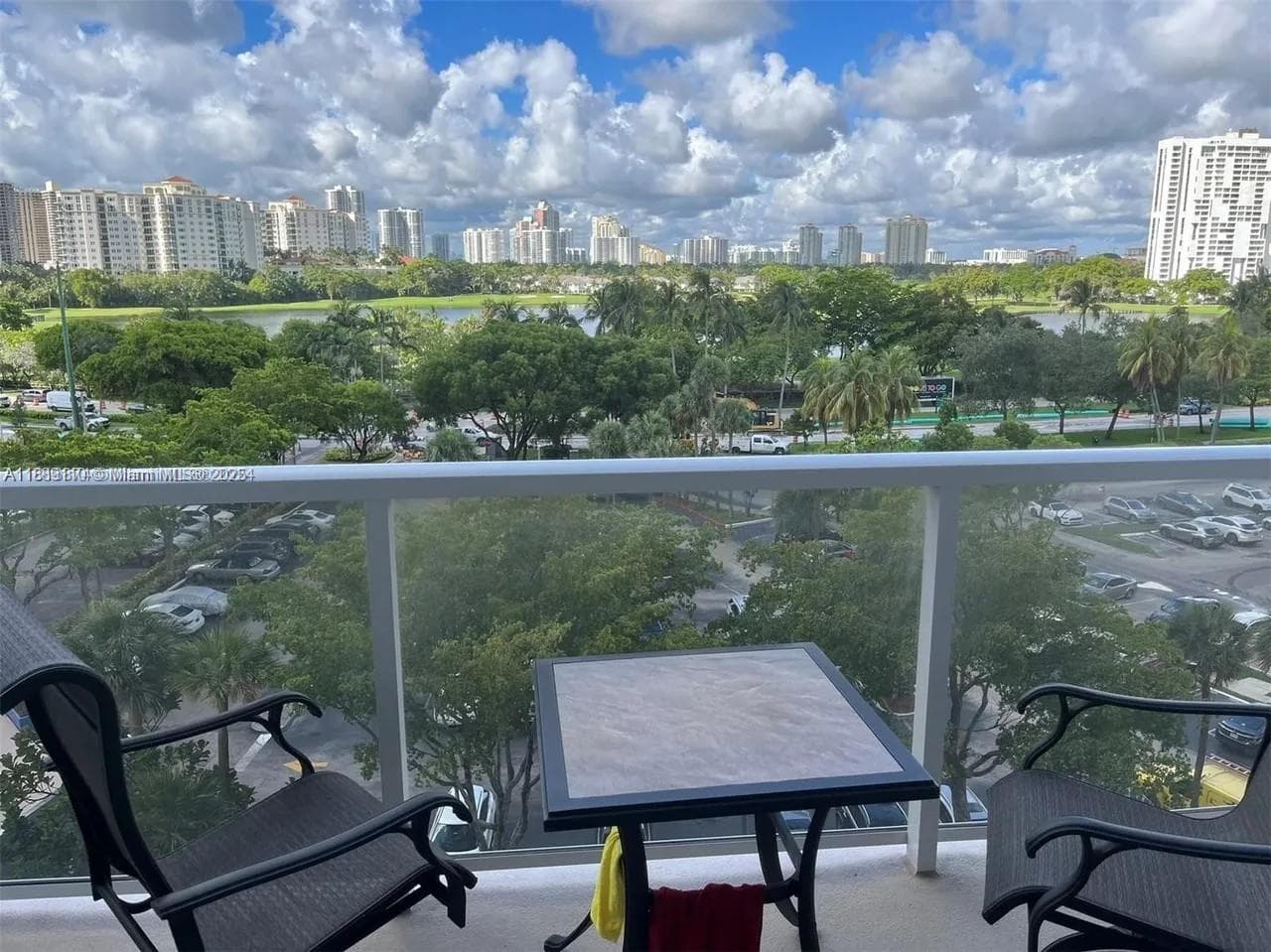 3701 N Country Club Dr # 705, Aventura, FL 33180