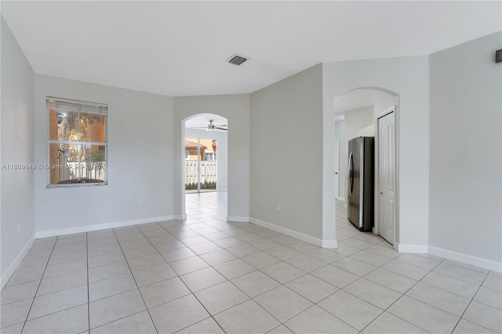 8450 NW 113th Psge, Doral, FL 33178 — zdjęcie 4