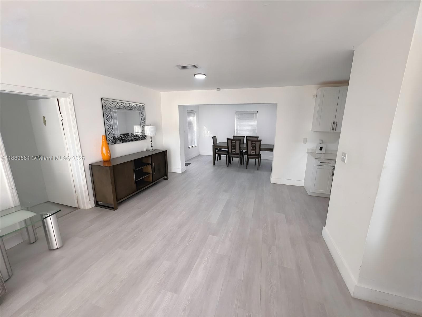 3361 NW 5th Pl, Lauderhill, FL 33311 — zdjęcie 3