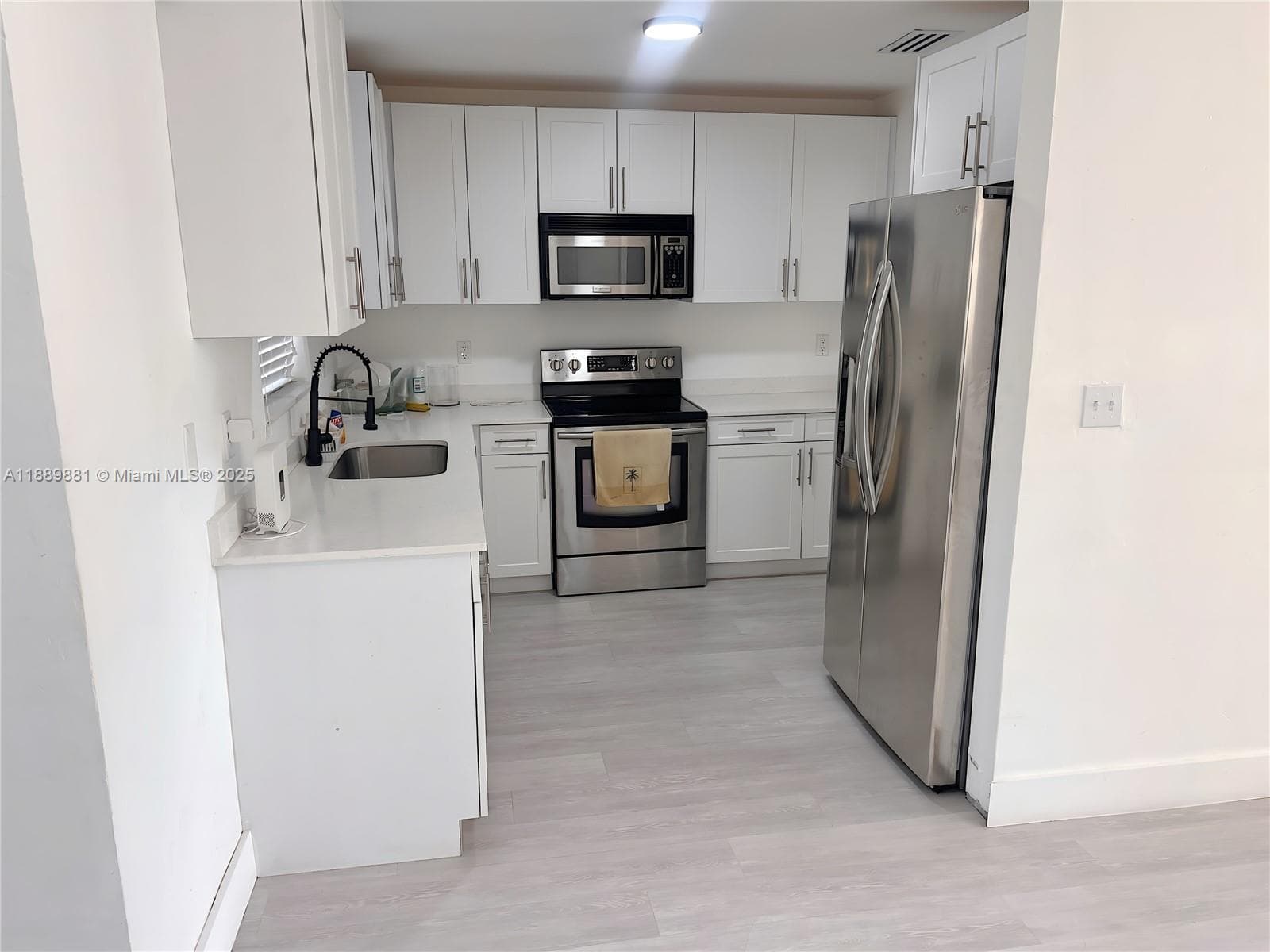 3361 NW 5th Pl, Lauderhill, FL 33311 — zdjęcie 5