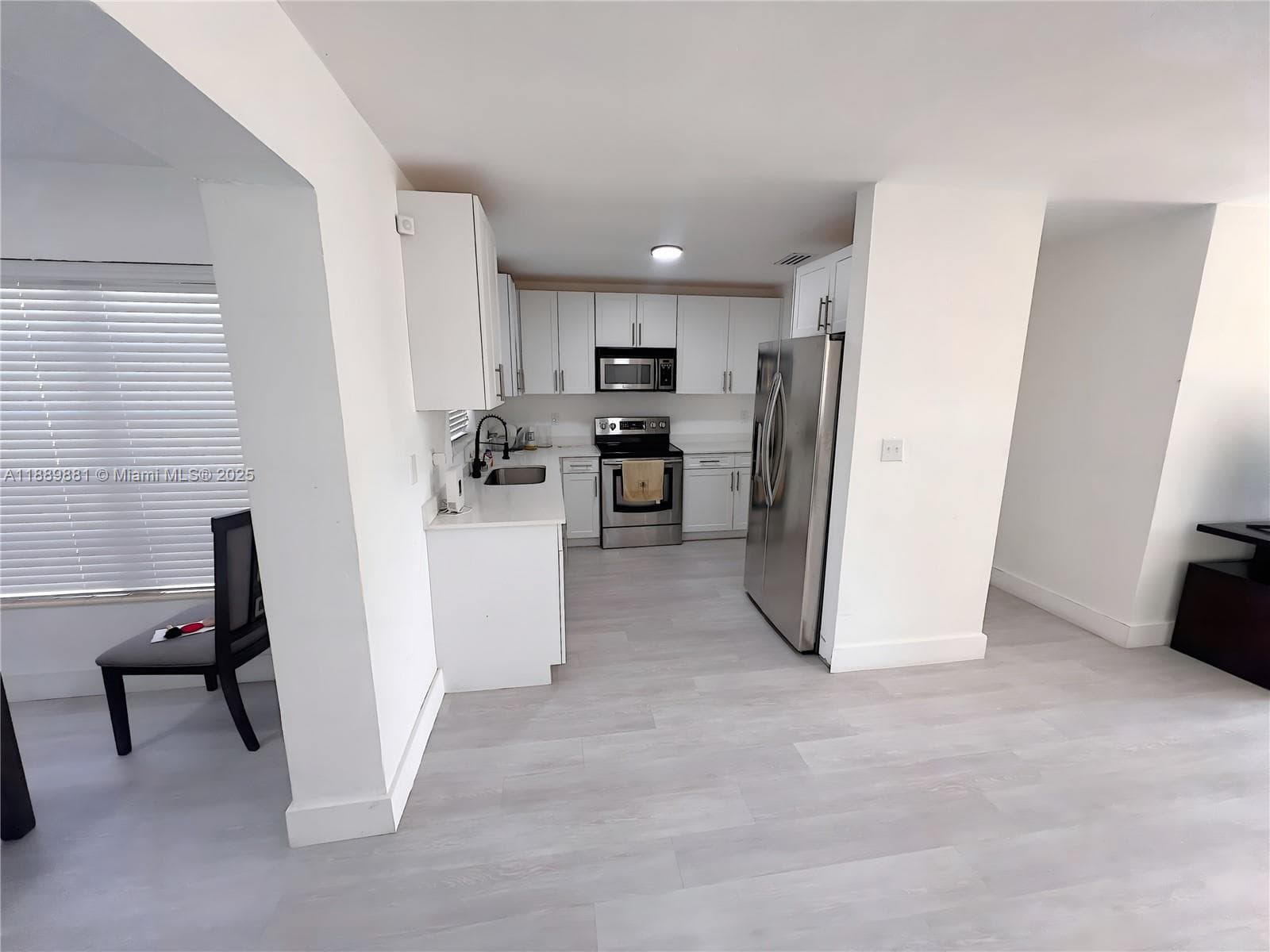 3361 NW 5th Pl, Lauderhill, FL 33311 — zdjęcie 4