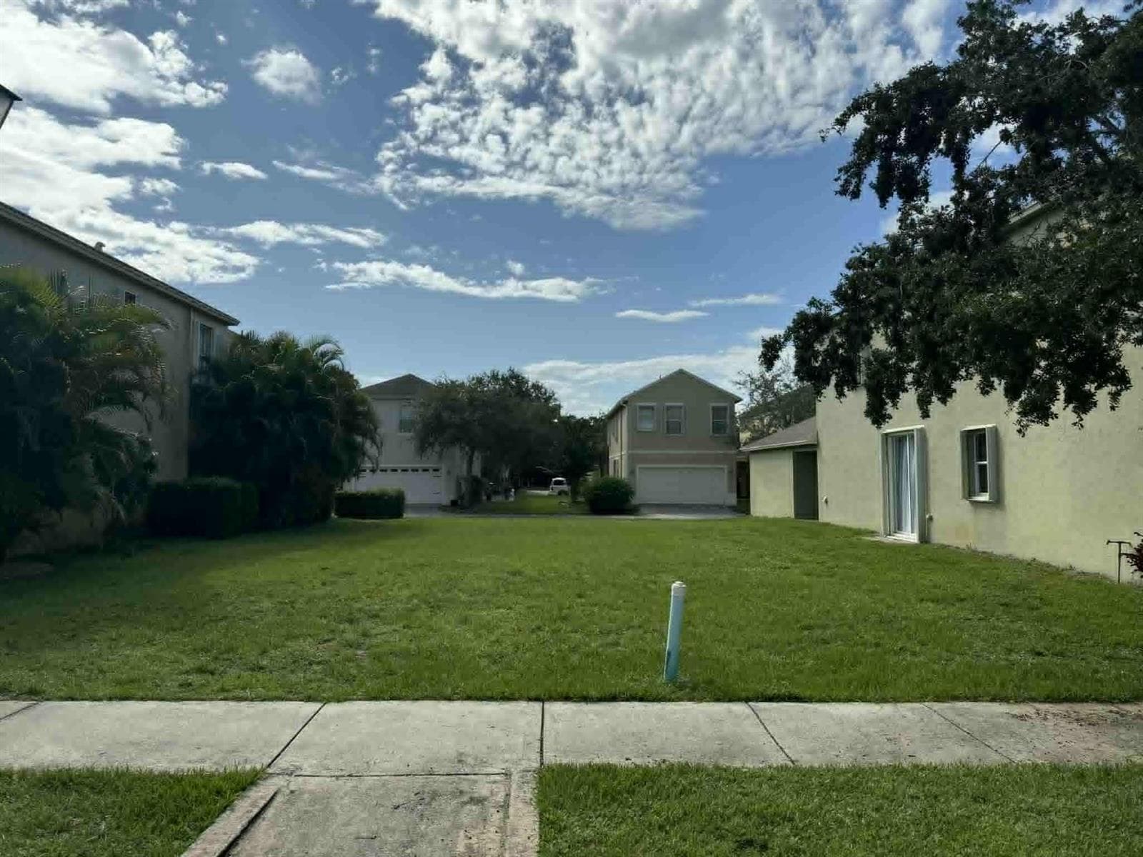 2527 SE Ruskin Drive, Port St. Lucie, FL 34952 — zdjęcie 2
