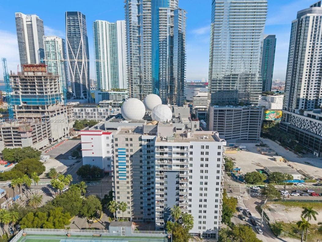 800 N Miami Ave # E-209, Miami, FL 33136