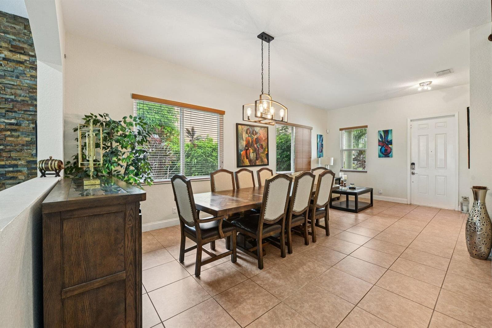 553 Gazetta Way, West Palm Beach, FL 33413 — zdjęcie 5
